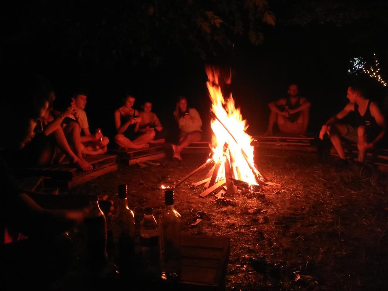 One More Night Hostel Sigiriya Exteriér fotografie